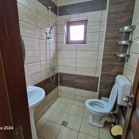 Homestay Casa Adrian *